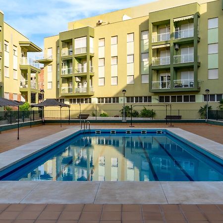Bonito Apartamento En La Playa Con Piscina Торенуева Екстериор снимка